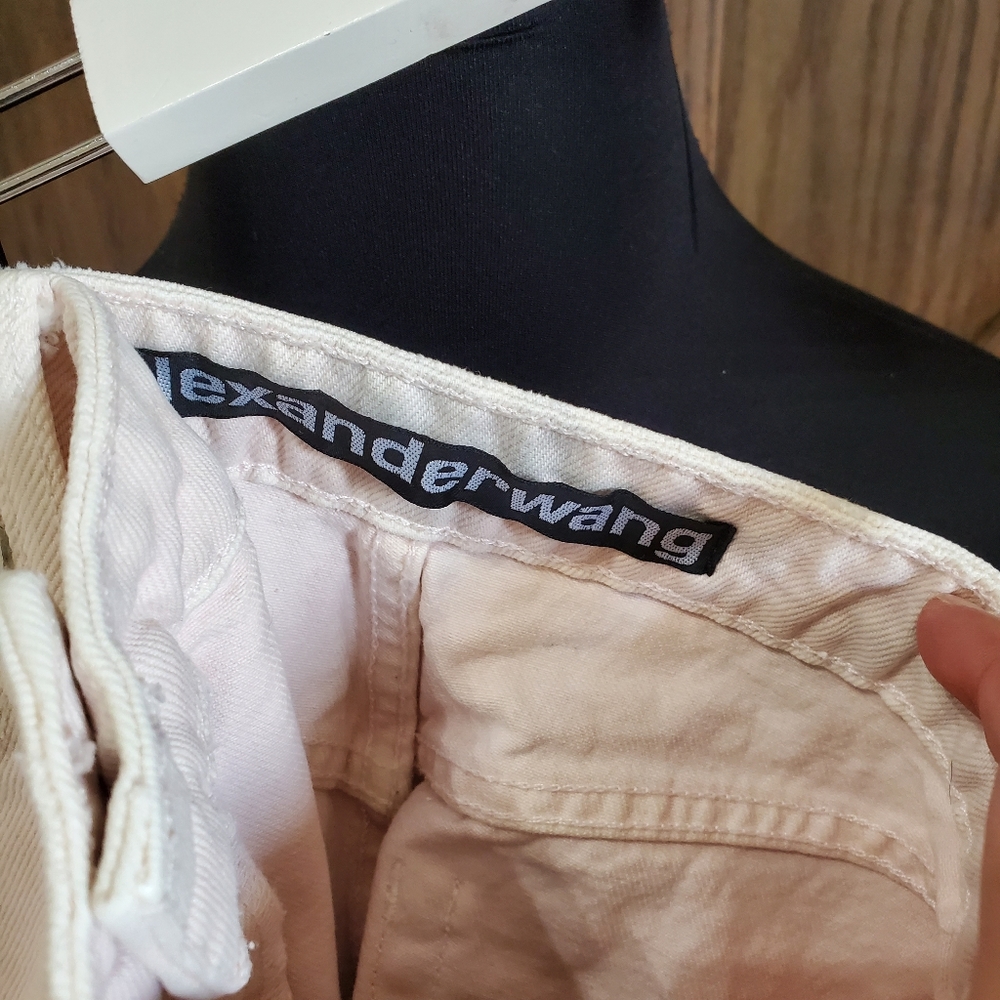 LAST CHANCE Alexander Wang Bite High Rise Shorts - Picture 2 of 5